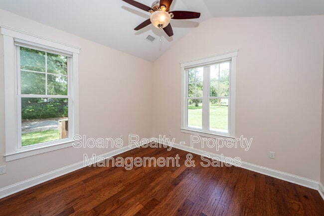 Building Photo - 5751 Old Jacksonboro Rd
