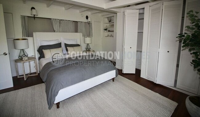 Building Photo - 47 Woodside Ln