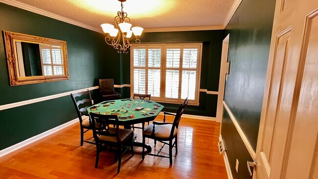 Card Room - 5612 N Hills Dr
