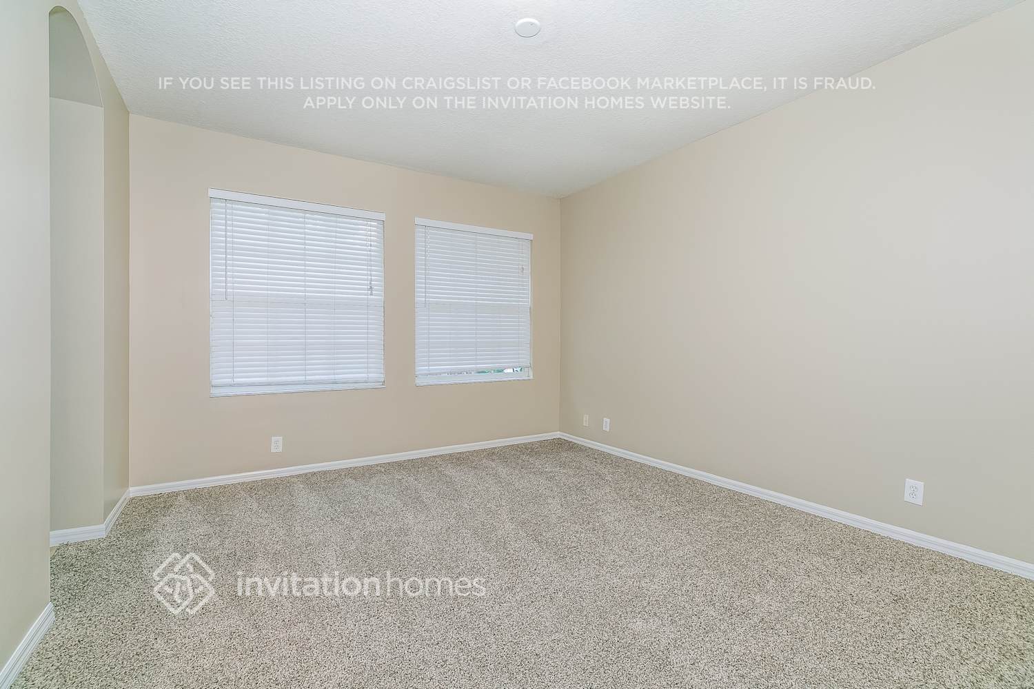 Building Photo - 375 Columbus St