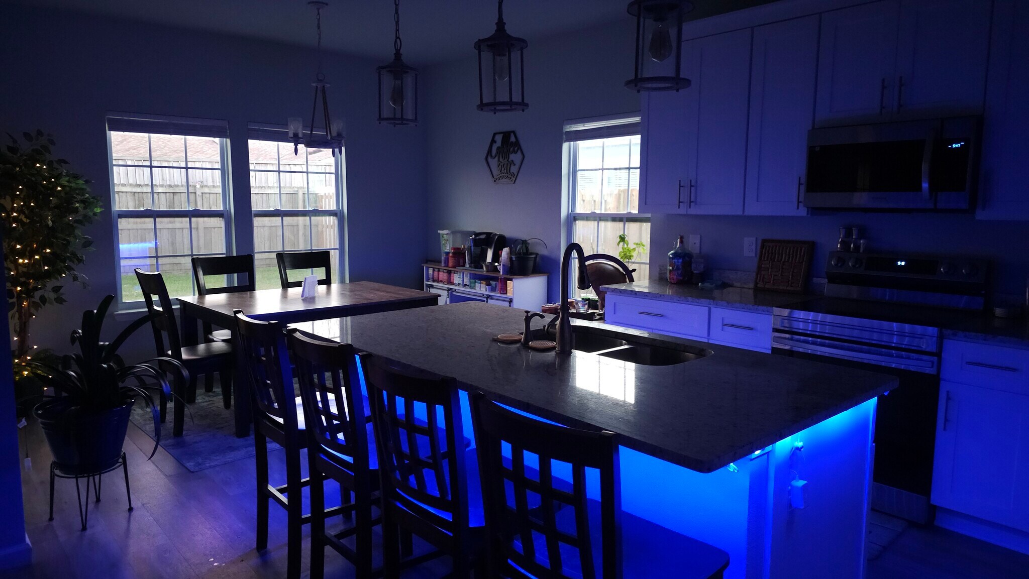 Building Photo - 6714 Fox Lake Dr