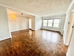 Building Photo - 3901 Cathedral Ave NW