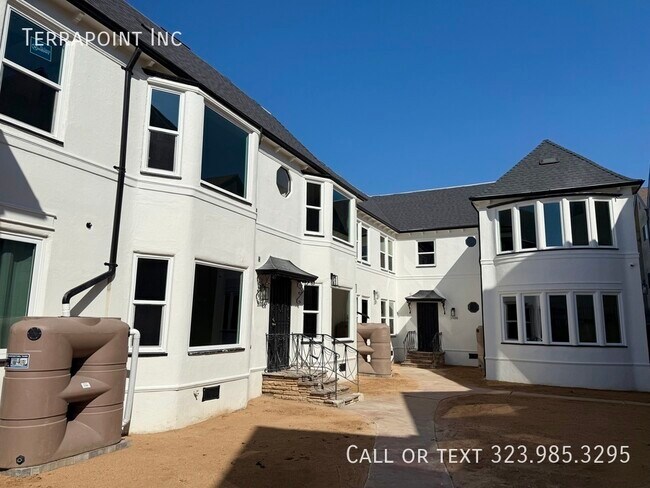 Building Photo - 1038 Westmoreland Ave