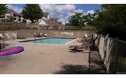 Building Photo - 821 Brandon Ave