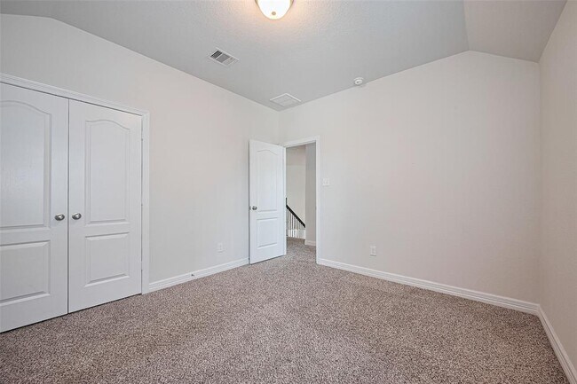 Building Photo - 3315 Jane Wy