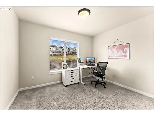Building Photo - Modern Comfort Meets Convenience in Happy ...