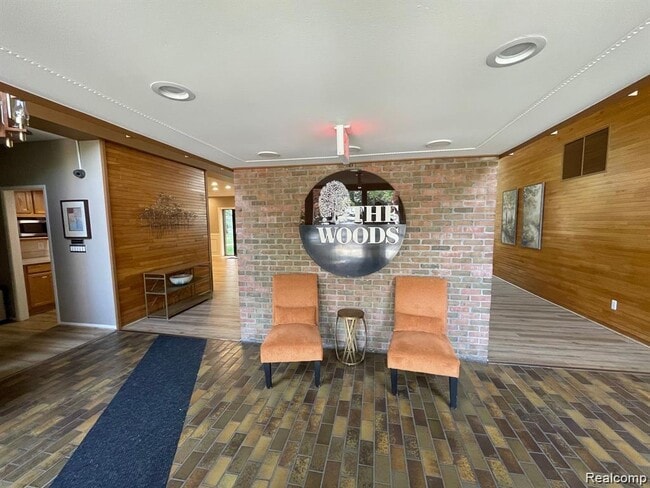 Building Photo - 18453 University Park Dr