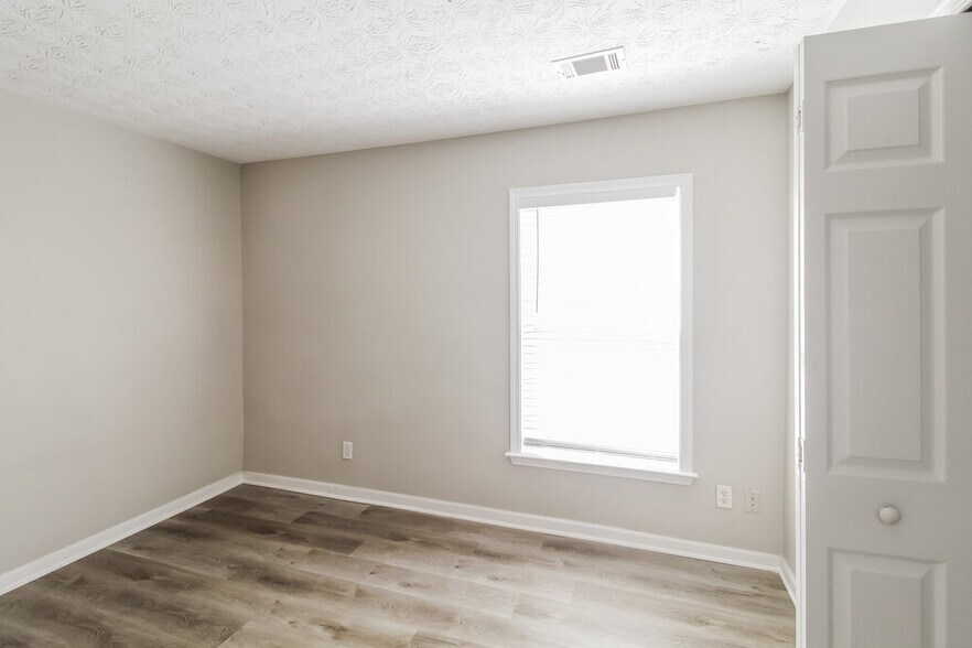 Building Photo - 3110 Cooper Woods Dr