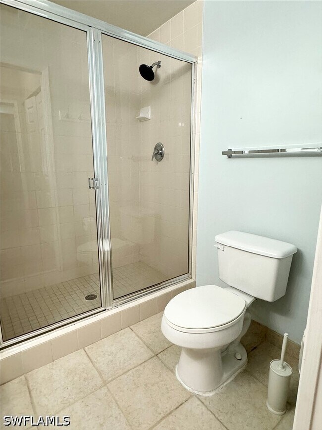 Building Photo - 1220 Reserve Way