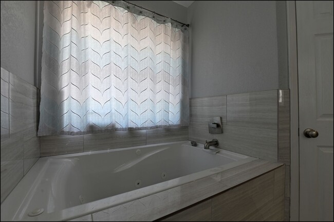 Building Photo - Coming Soon!