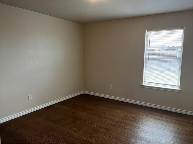 Building Photo - 109 Calvin Smith Ln.