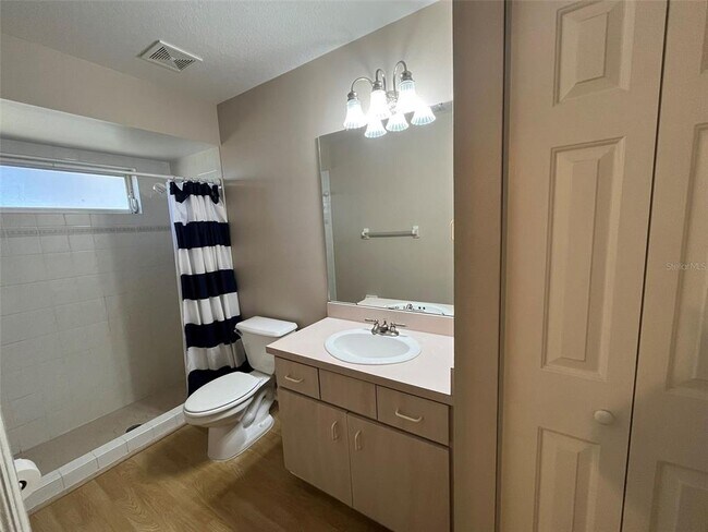 Building Photo - 2868 N Salford Blvd