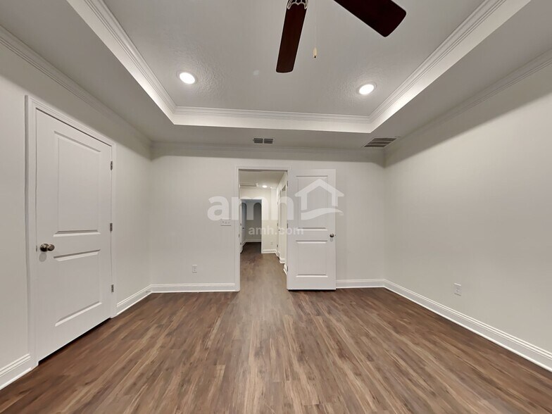 Building Photo - 171 Elcano Ln