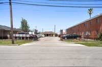 Building Photo - 5908 Ardmore St