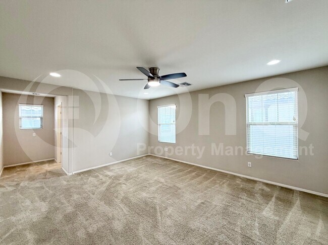 Building Photo - 270 N Scott Dr