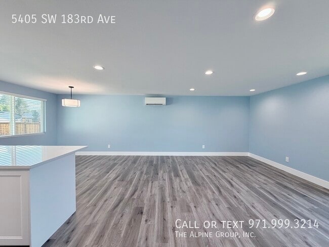 Building Photo - 5405 SW 183rd Ave
