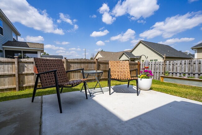 Building Photo - 4BR Home in Blythewood | Fenced Yard & 2-Car Garage