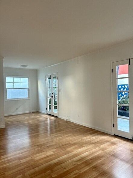 Building Photo - 312 Marine Ave