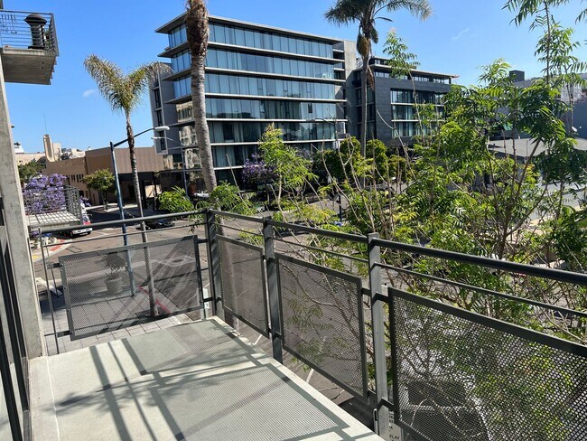 Building Photo - Large Beautiful Loft at highly desired Doma building in Little Italy