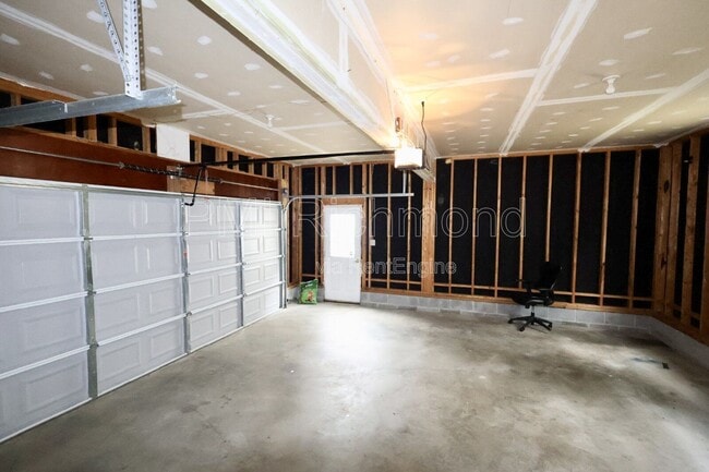 Building Photo - 3713 Mill Meadow Dr