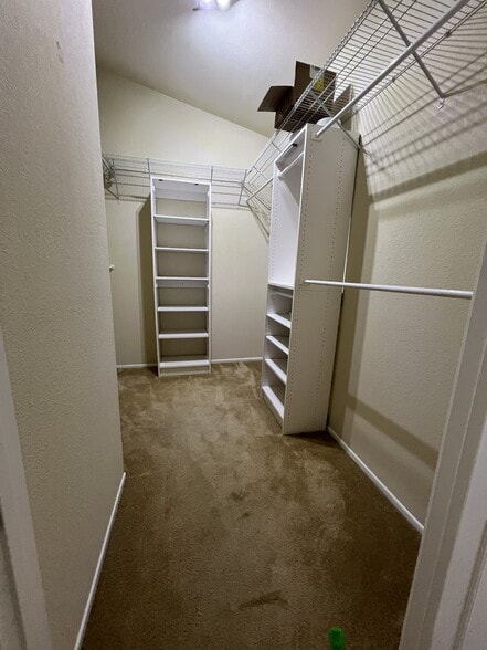 Building Photo - 10665 Cherry Hills Dr