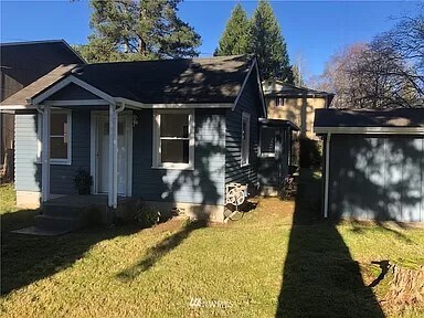 Building Photo - 3325 Lincoln Way