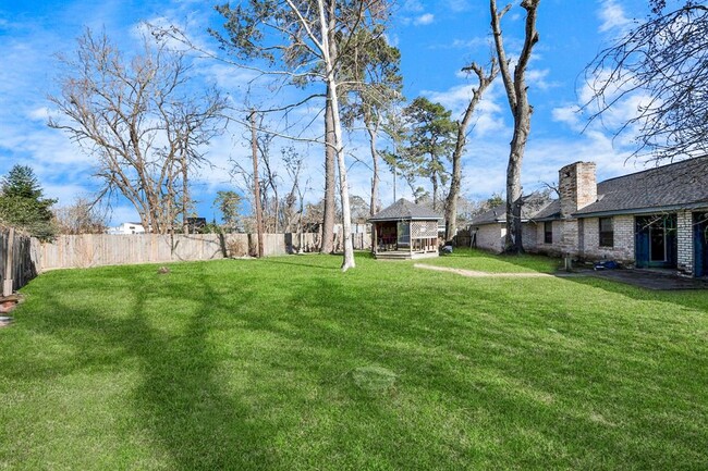 Building Photo - 2402 Bammel Timbers Ln