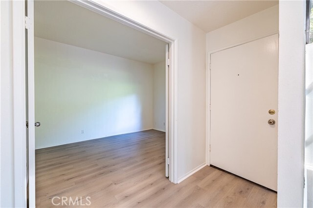 Building Photo - 5744 E Creekside Ave