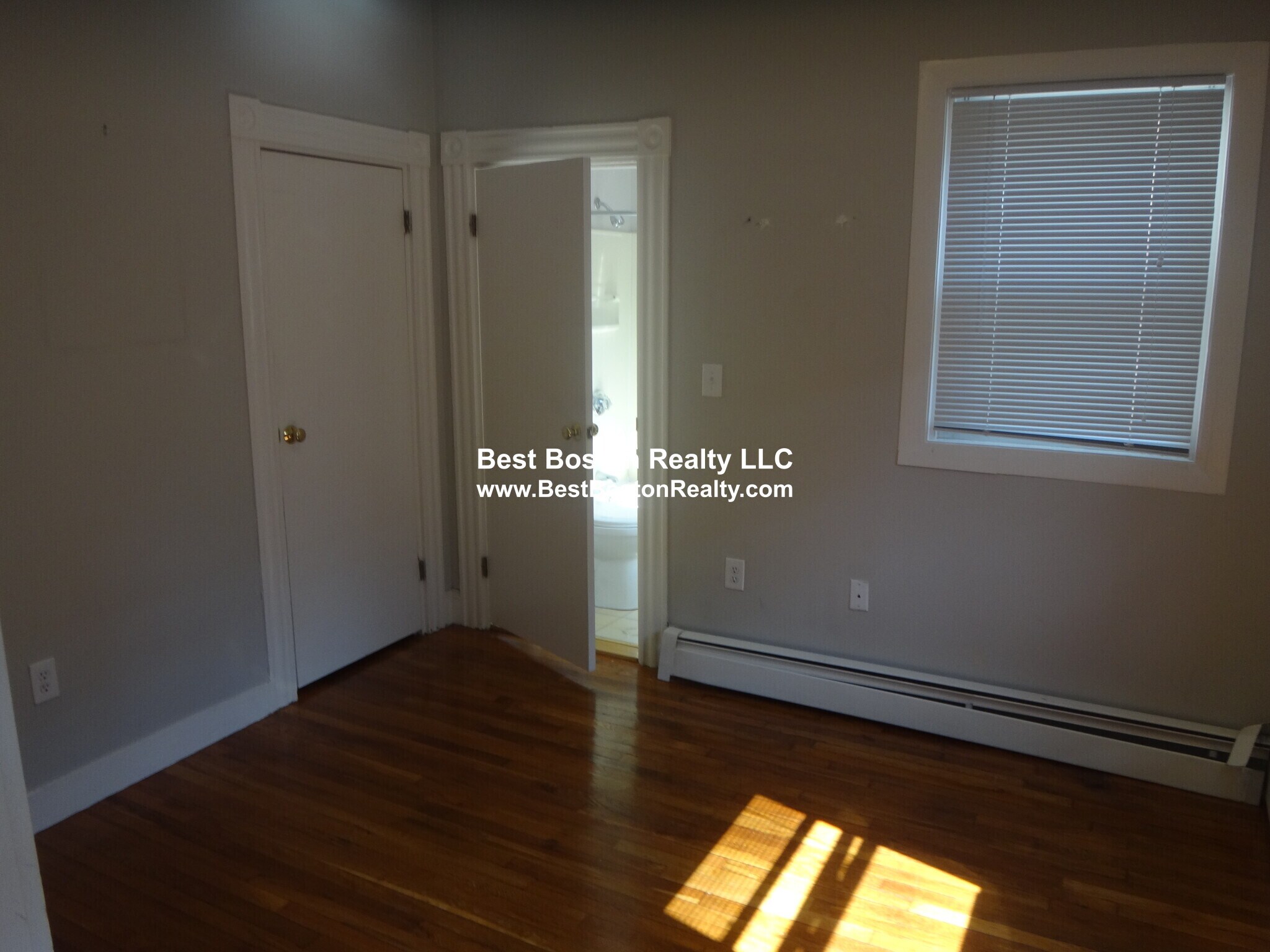 Building Photo - 20 JFK St. Unit 7