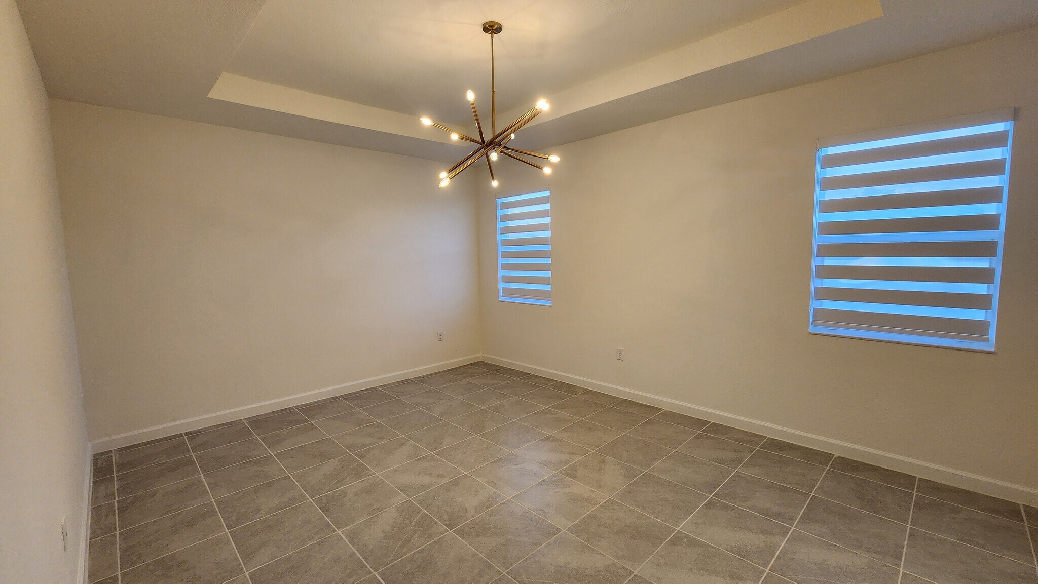 Building Photo - 2991 SE 23rd Ave