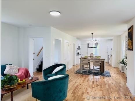 Building Photo - 27 Woodside Cir