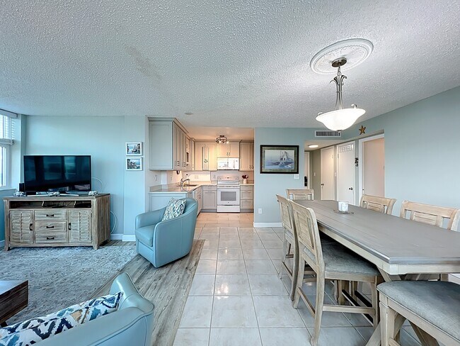 Building Photo - 2020 N Atlantic Ave