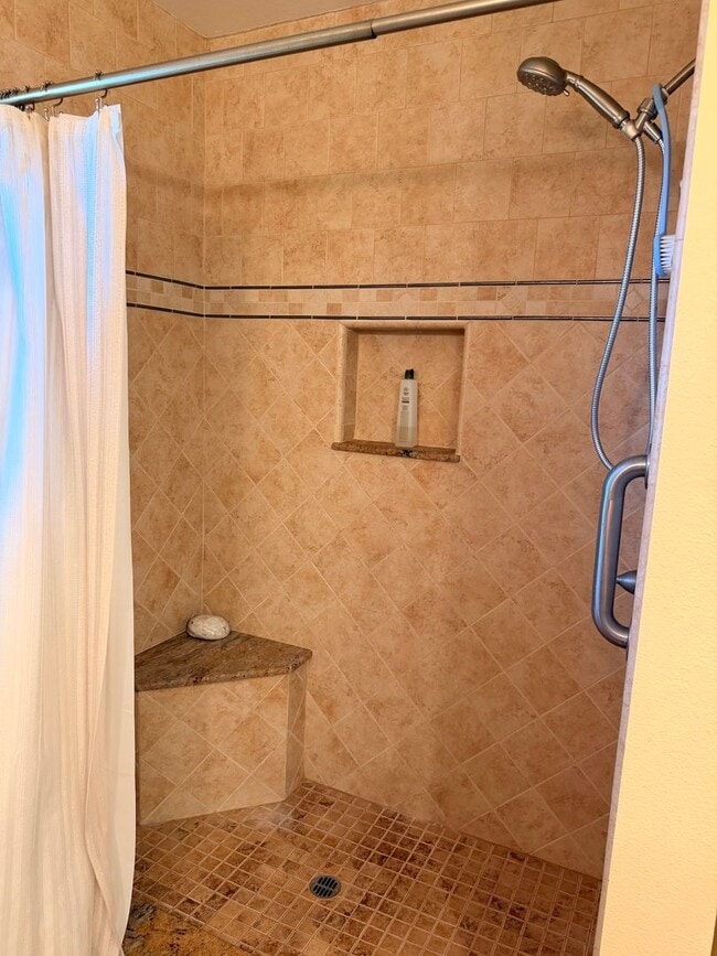 Building Photo - Fully furnished (short term) home in Camarillo's Premier Senior Community - Leisure Village