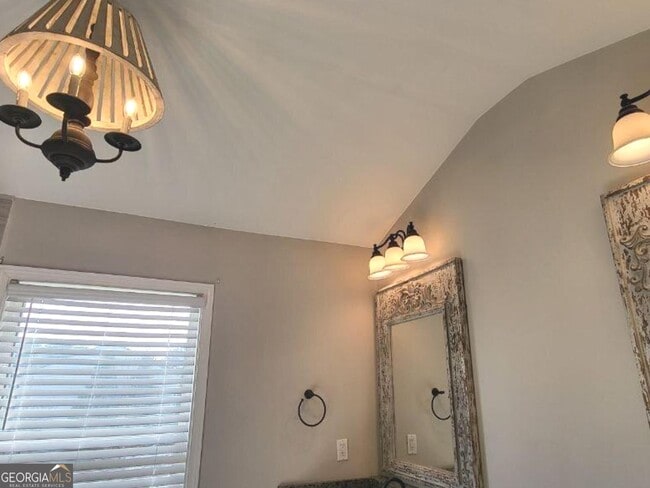 Building Photo - 45 Newnan Lakes Dr