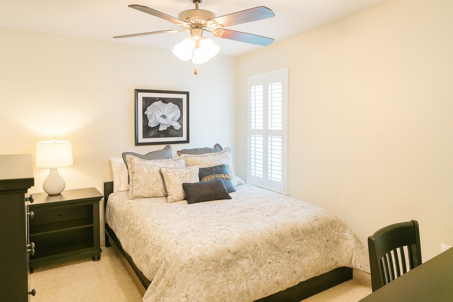 Building Photo - 1002 Venice Dr