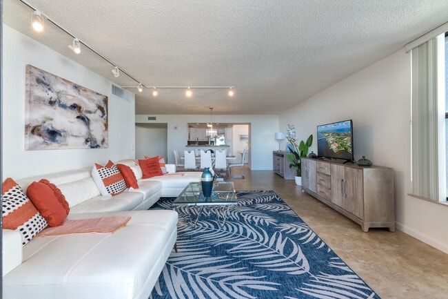 Building Photo - 3610 S Ocean Blvd