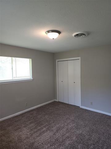 Building Photo - 4405 Wedgmont Cir S