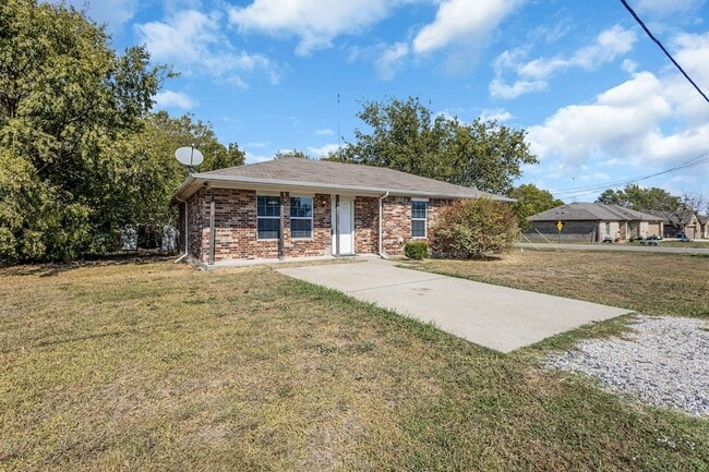 Building Photo - 211 Caddo St