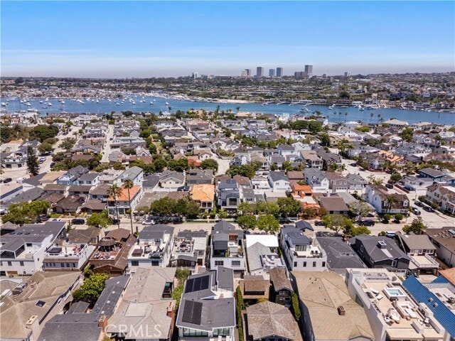 Building Photo - 2037 E Ocean Blvd