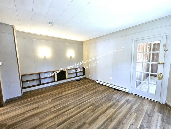 Building Photo - 42 Harrison St