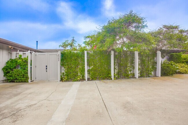 Building Photo - Modern Ocean View Home in La Jolla 4 Bed, 3 Bath