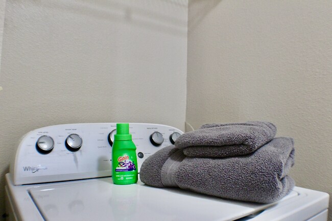 Building Photo - 764 Marlandwood Rd