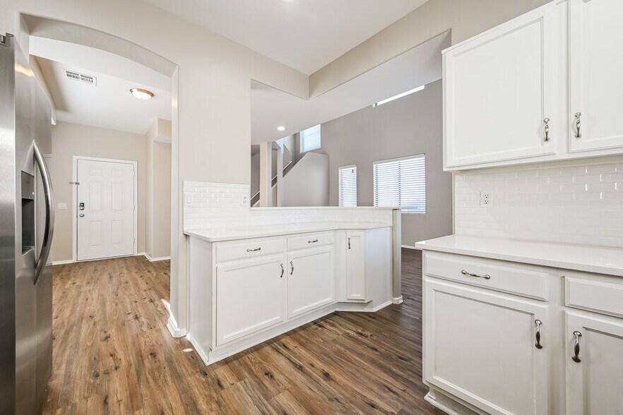 Building Photo - 22231 N 29th Dr