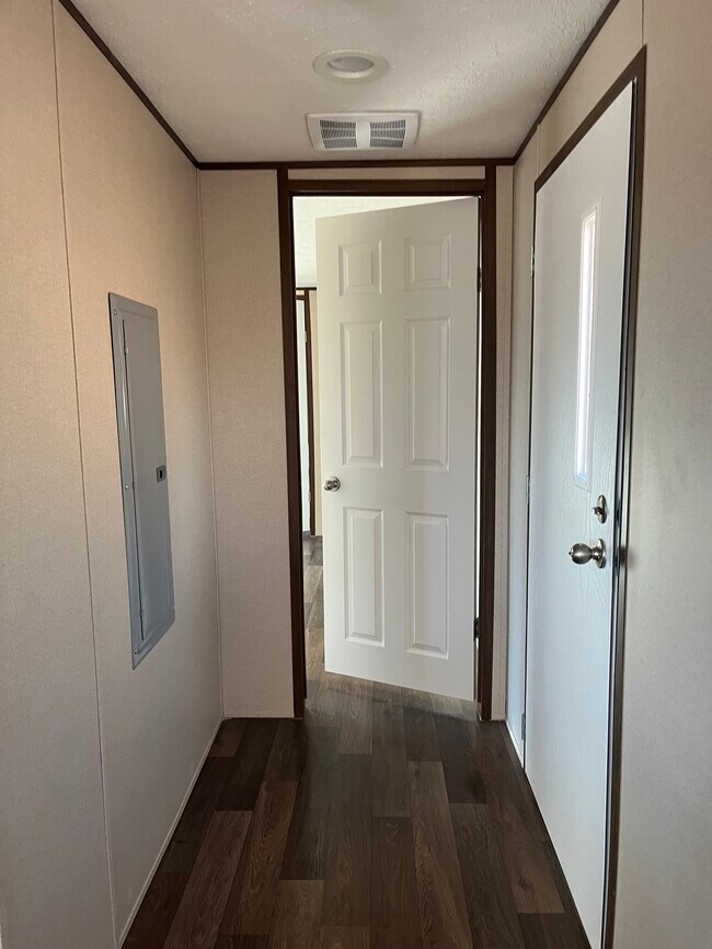 Building Photo - 181 Brookstone Vista Ln