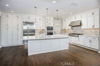 Building Photo - 2017 Picasso