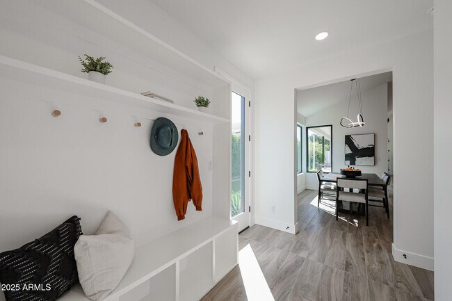 Building Photo - 6329 N 10th Dr