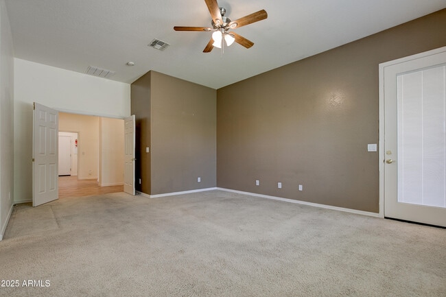 Building Photo - 2222 W Morse Ct