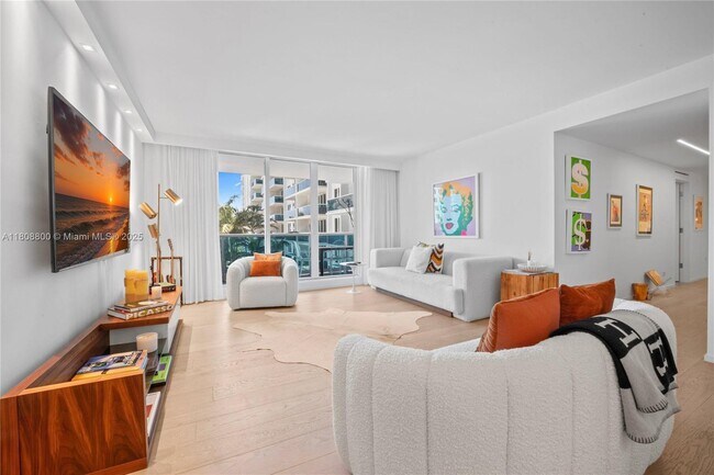 Building Photo - 2301 Collins Ave