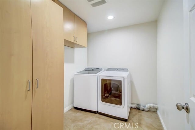 Building Photo - 7441 Beckford Ave