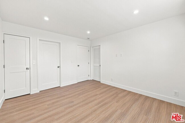 Building Photo - 20210 W Gault St
